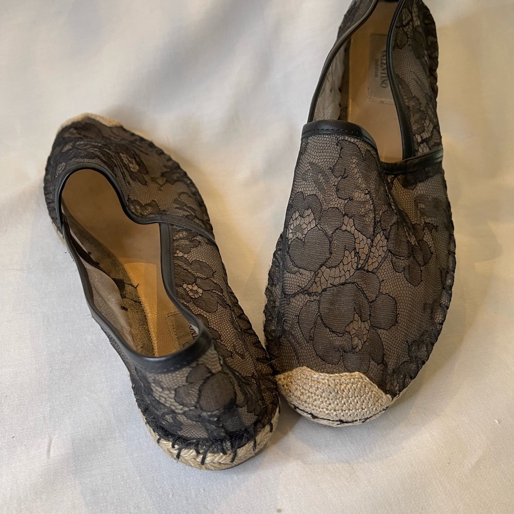 Valentino Garvani Lace Pattern Leather Trim Embellishment Espadrilles - Picture 3 of 8